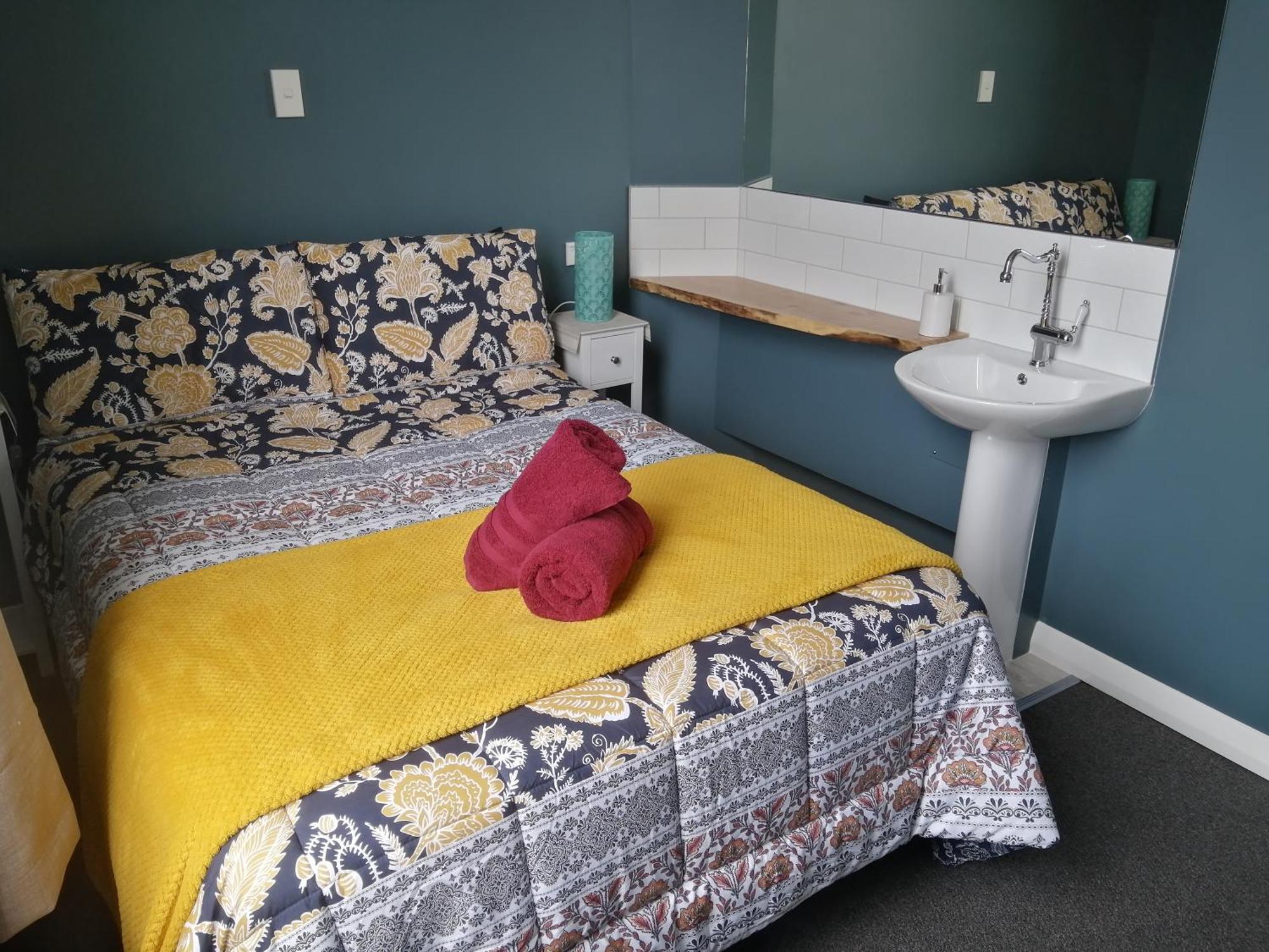 The Duke Hostel Greymouth Exterior photo