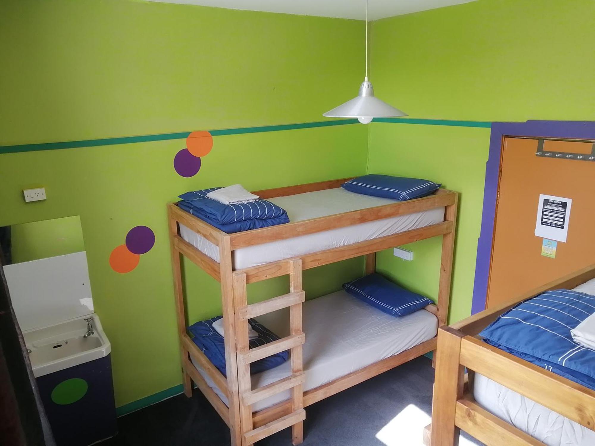 The Duke Hostel Greymouth Exterior photo
