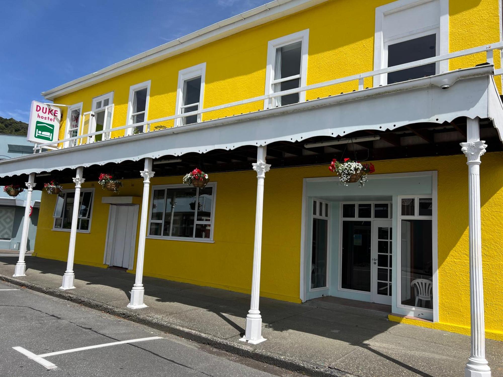 The Duke Hostel Greymouth Exterior photo The Duke of Marlborough Hotel