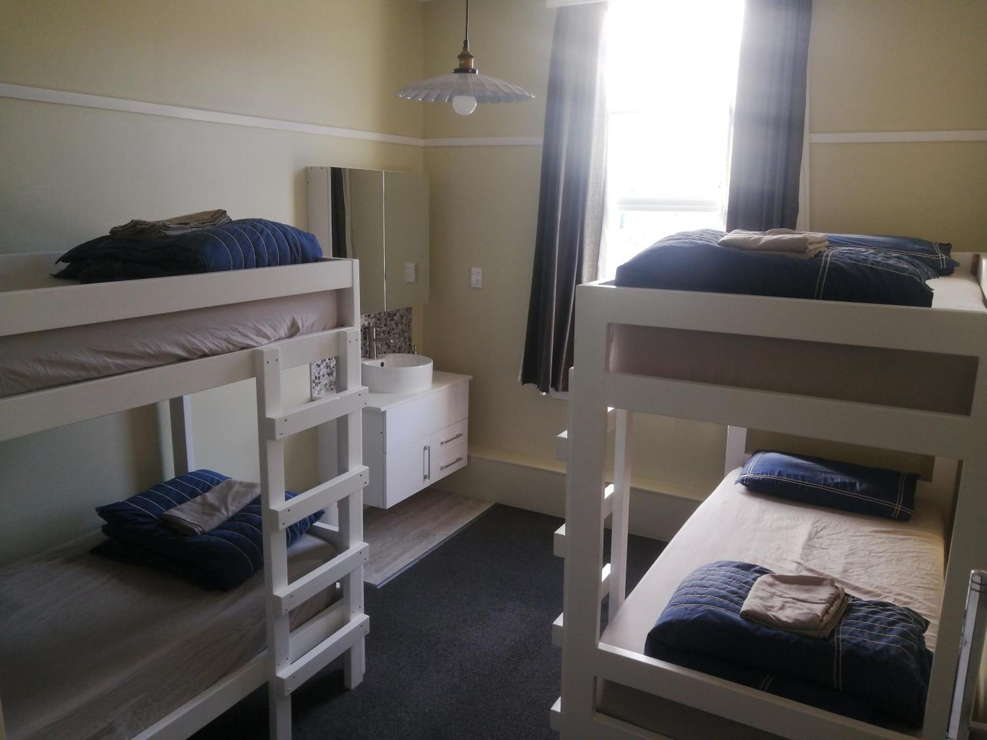 The Duke Hostel Greymouth Exterior photo