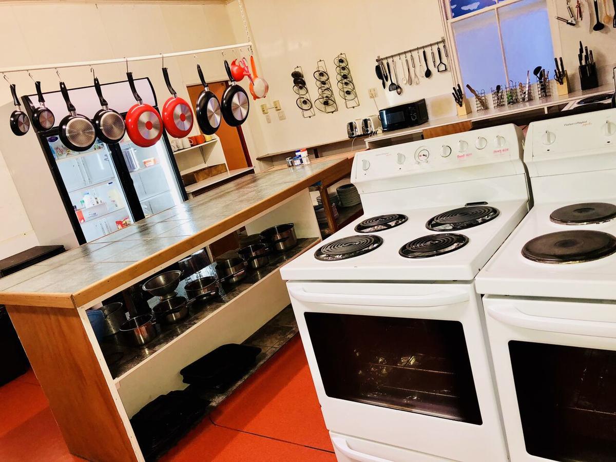 The Duke Hostel Greymouth Exterior photo The kitchen at the hostel
